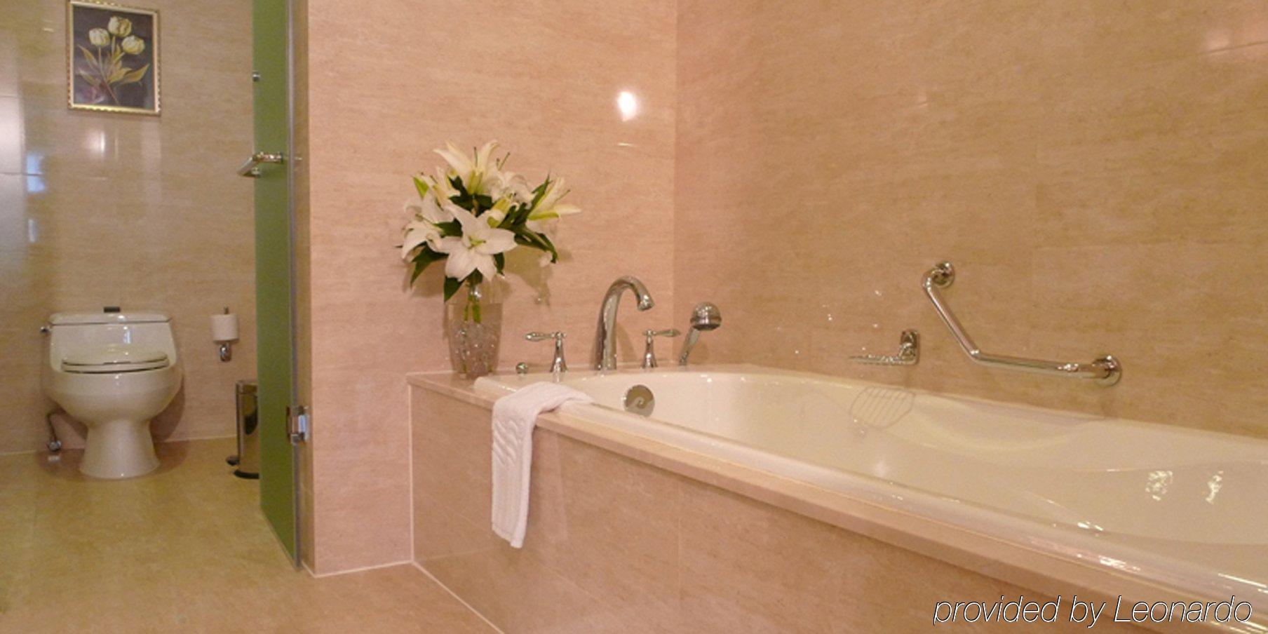 Отель Crowne Plaza Wuhu Номер фото