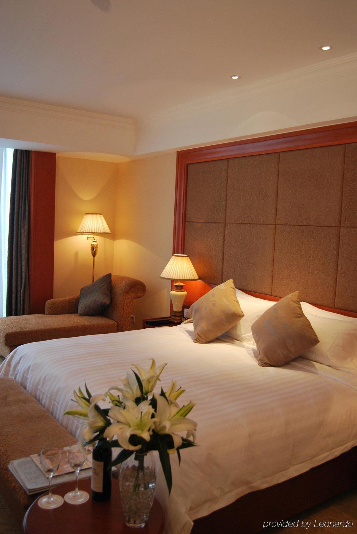 Отель Crowne Plaza Wuhu Номер фото