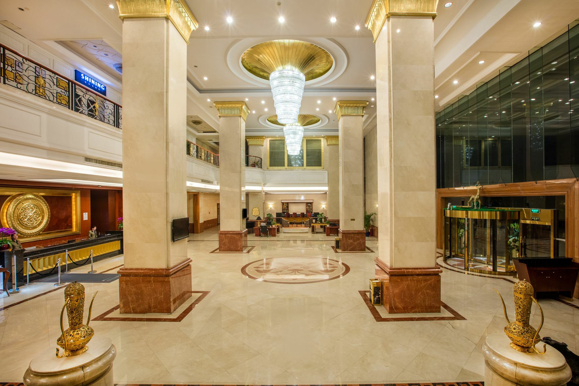 Отель Crowne Plaza Wuhu Экстерьер фото